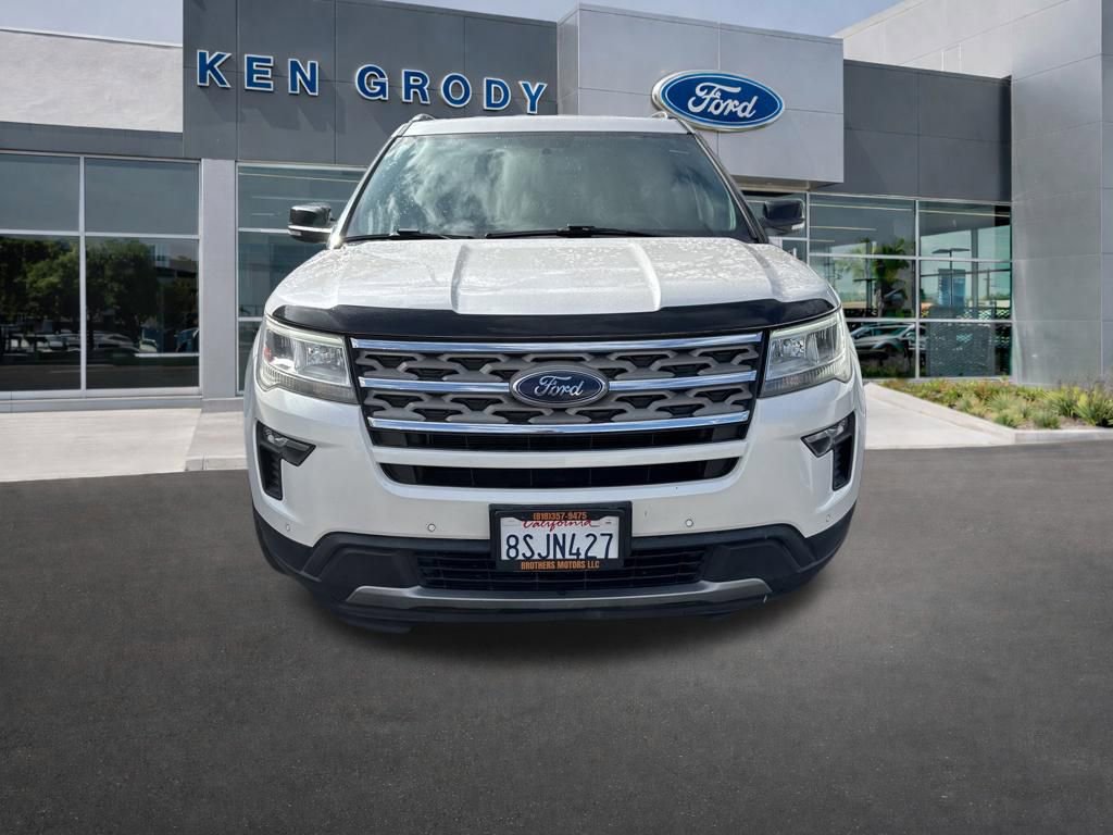 Certified 2018 Ford Explorer XLT w/ Equipment Group 202A image 17