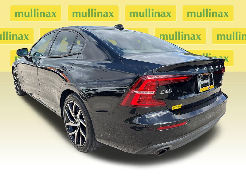 Used 2019 Volvo S60 T5 Momentum w/ Premium Package FWD image 9