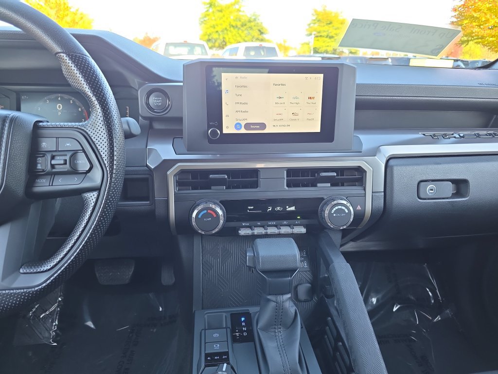 Used 2026 Toyota Tacoma SR5 AWD/4WD image 17