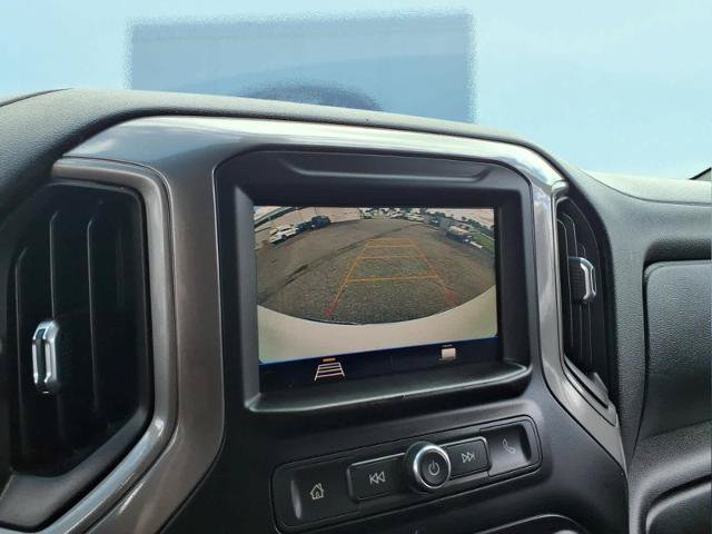 Used 2020 Chevrolet Silverado 1500 Custom w/ Custom Value Package AWD/4WD image 28