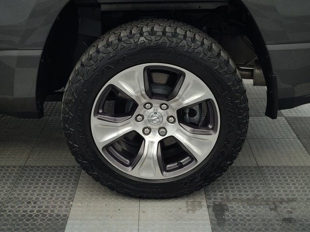 Used 2023 RAM 1500 Laramie AWD/4WD image 18