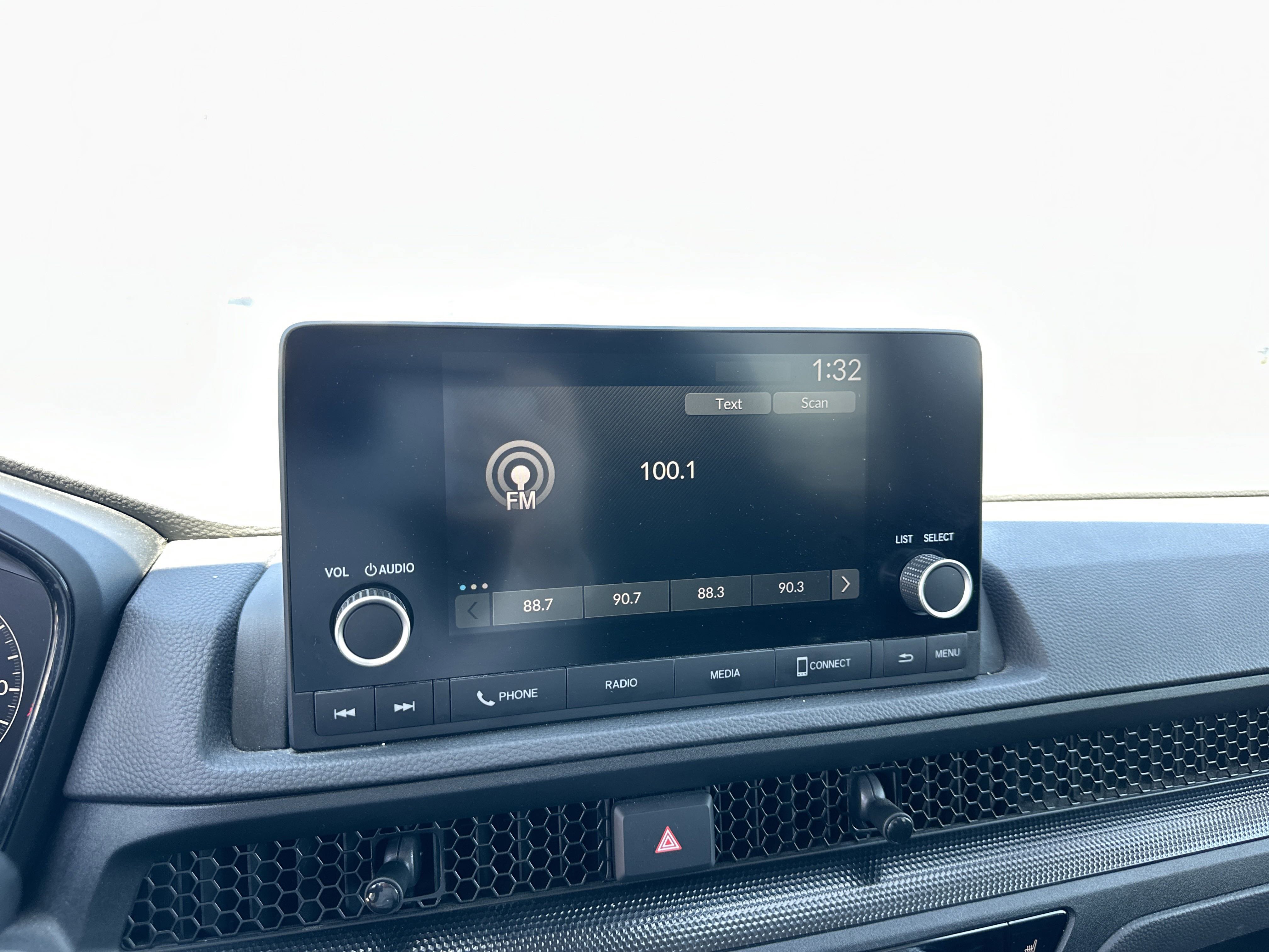 Used 2024 Honda CR-V EX image 17