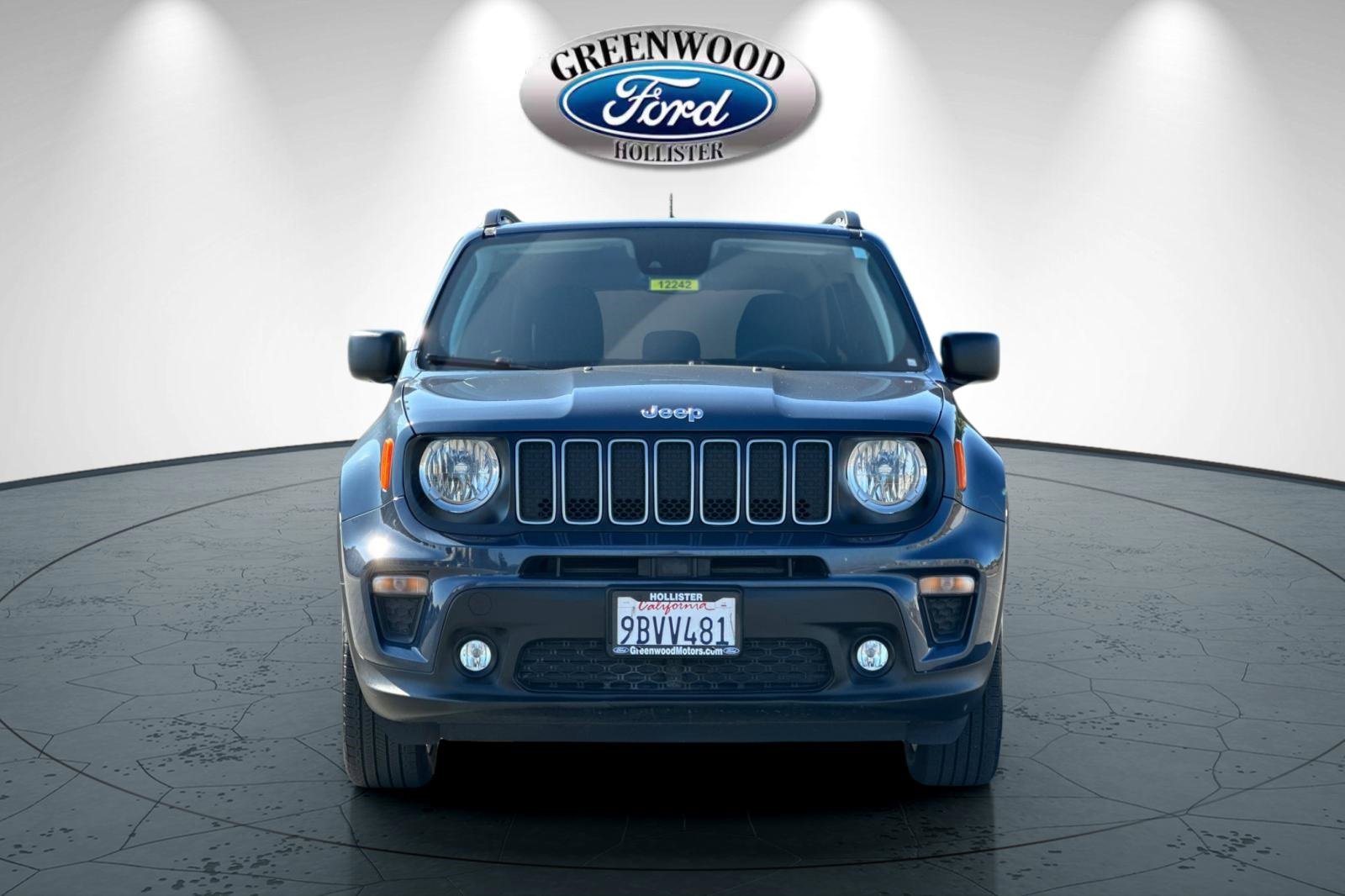 Used 2022 Jeep Renegade Latitude image 9