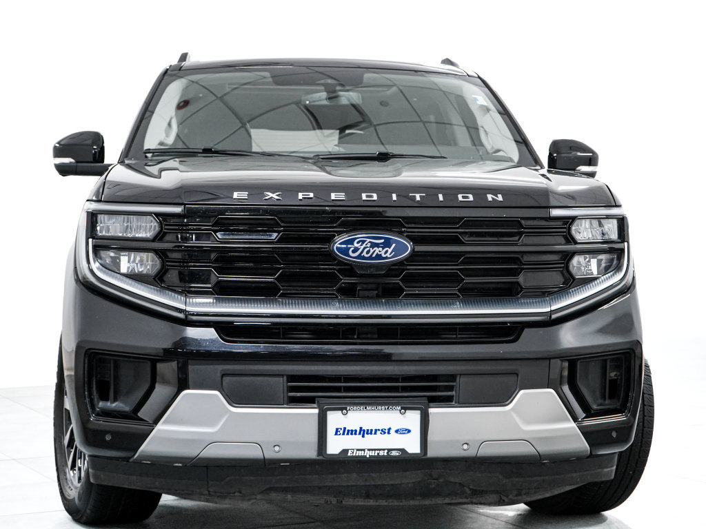 Certified 2025 Ford Expedition Max Platinum AWD/4WD image 3