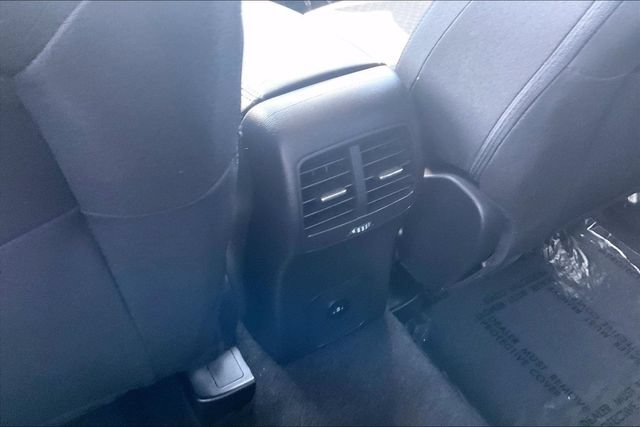 Certified 2025 Ford Escape Active FWD image 32