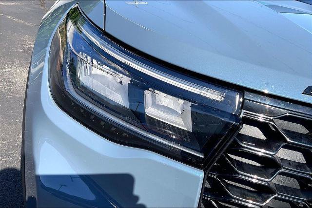 Certified 2025 Ford Explorer ST-Line w/ Premium Package AWD/4WD image 27