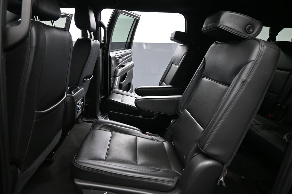 Used 2021 GMC Yukon XL Denali AWD/4WD image 19