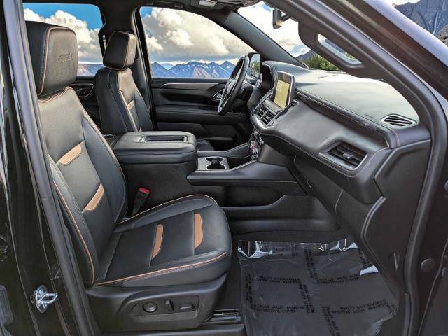 Used 2023 GMC Yukon AT4 w/ Max Trailering Package AWD/4WD image 17