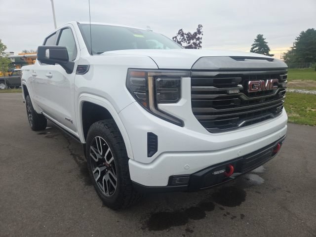 Used 2022 GMC Sierra 1500 AT4 w/ AT4 Premium Package AWD/4WD image 1