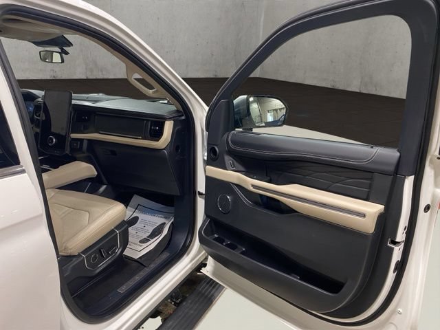 Certified 2024 Ford Expedition Max Platinum AWD/4WD image 19