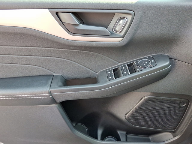 Certified 2022 Ford Escape SE w/ Convenience Package image 12