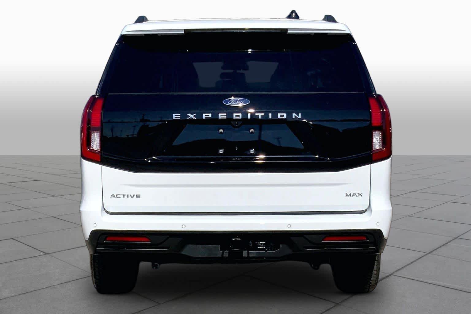 Certified 2025 Ford Expedition Max Active AWD/4WD image 5