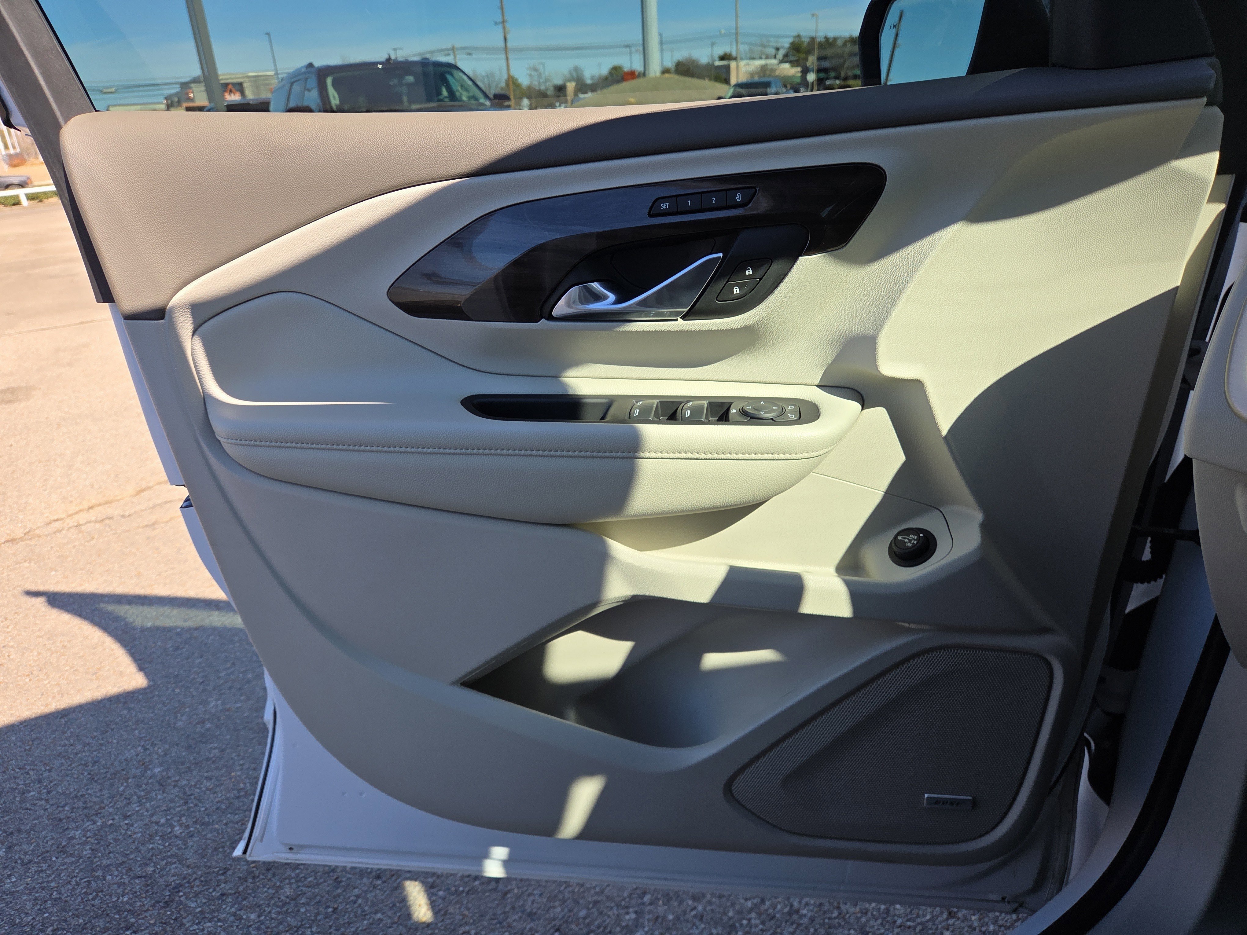 Used 2020 GMC Terrain Denali w/ Denali Premium Package image 18