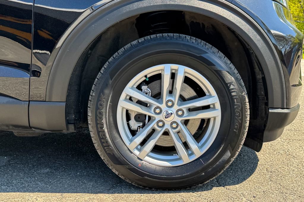 Certified 2023 Ford Explorer XLT AWD/4WD image 9