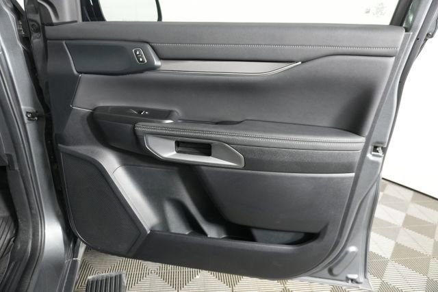 Certified 2024 Ford Ranger Lariat w/ Trailer Tow Package image 29