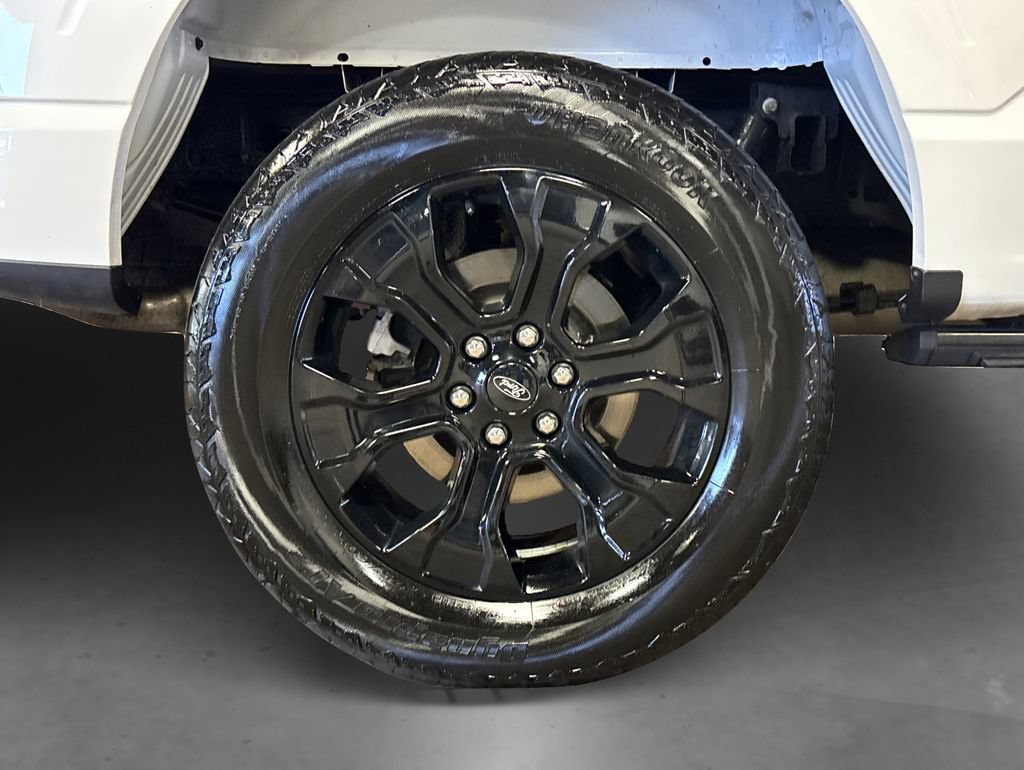 Certified 2023 Ford F150 Platinum w/ Equipment Group 701A High AWD/4WD image 21