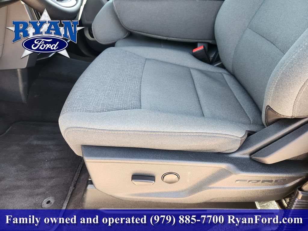Certified 2025 Ford F150 XLT w/ Equipment Group 301A Standard AWD/4WD image 17