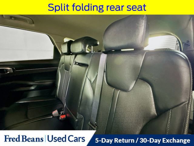 Used 2021 Kia Sorento S image 28