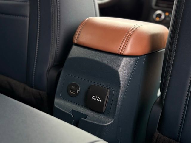 Certified 2024 Ford Maverick Lariat w/ 4K Tow Package image 24