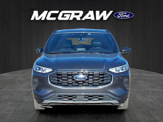 Certified 2024 Ford Escape ST-Line w/ Cold Weather Package image 7