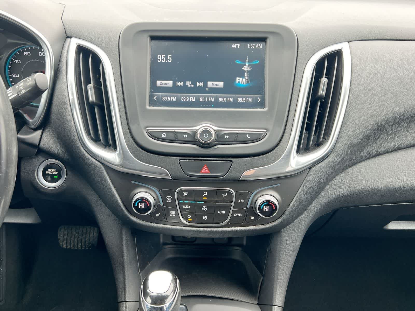 Used 2018 Chevrolet Equinox LT FWD image 27
