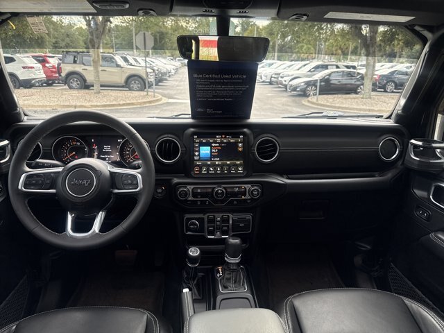 Used 2023 Jeep Gladiator Overland w/ LED Lighting Group AWD/4WD image 20