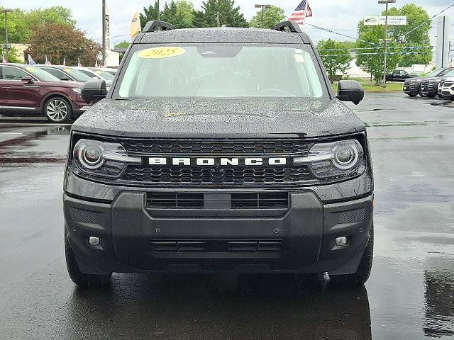 Certified 2025 Ford Bronco Sport Outer Banks w/ Outer Banks Tech Package+ AWD/4WD image 2