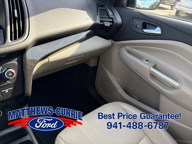 Certified 2017 Ford Escape Titanium FWD image 24