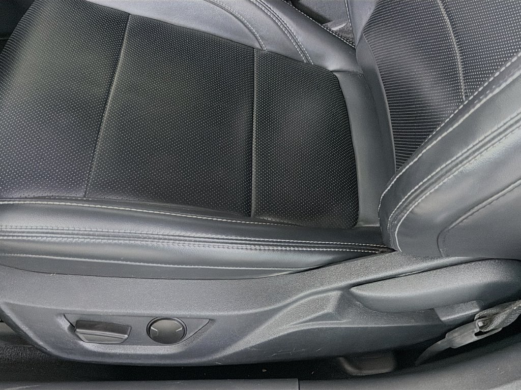 Certified 2024 Ford Mustang Premium RWD image 22