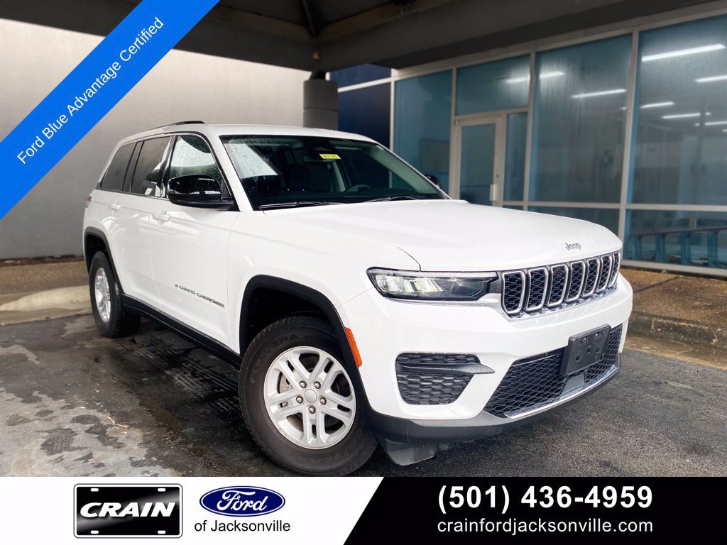 Used 2023 Jeep Grand Cherokee Laredo