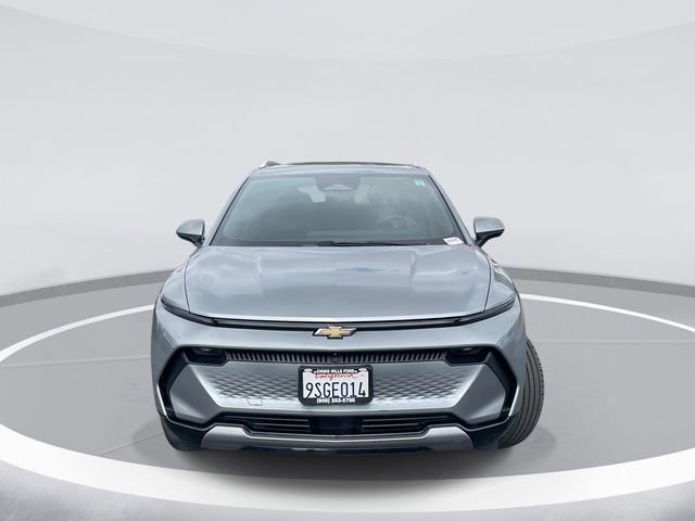 Used 2025 Chevrolet Equinox EV LT w/ Convenience Package image 5