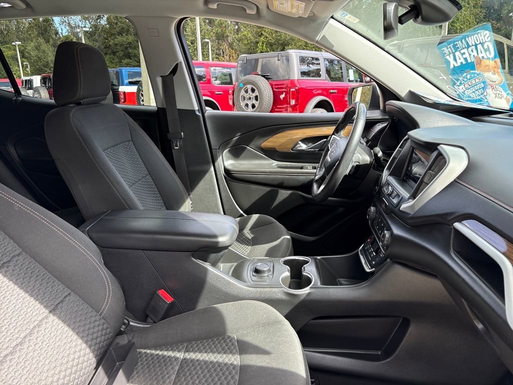 Used 2020 GMC Terrain SLE image 28
