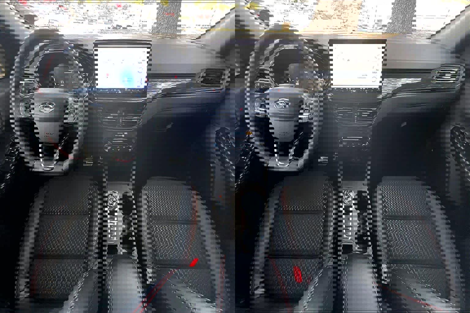 Certified 2024 Ford Escape ST-Line w/ Tech Pack #1 image 16