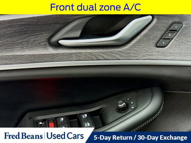 Used 2022 Jeep Grand Cherokee L Limited AWD/4WD image 23