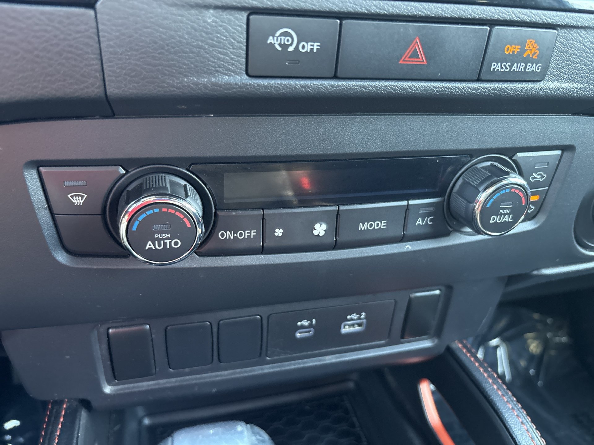 Used 2023 Nissan Frontier Pro-X w/ Tow Package RWD image 6