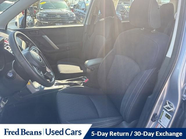 Used 2017 Subaru Forester 2.5i Premium image 16