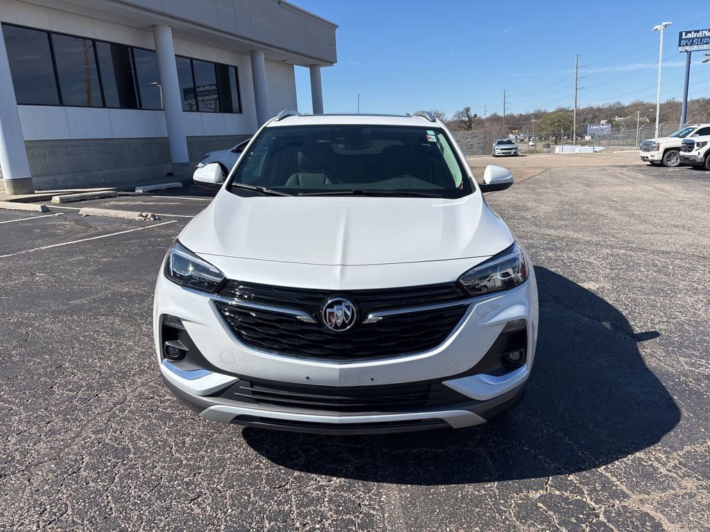 Used 2023 Buick Encore GX Essence w/ Experience Buick Package image 2