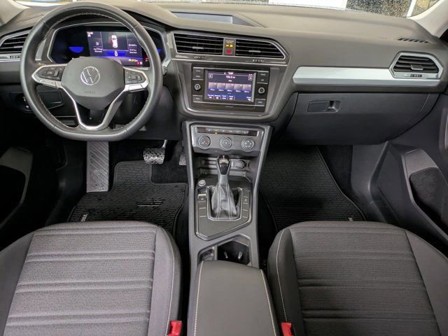 Used 2022 Volkswagen Tiguan S image 13