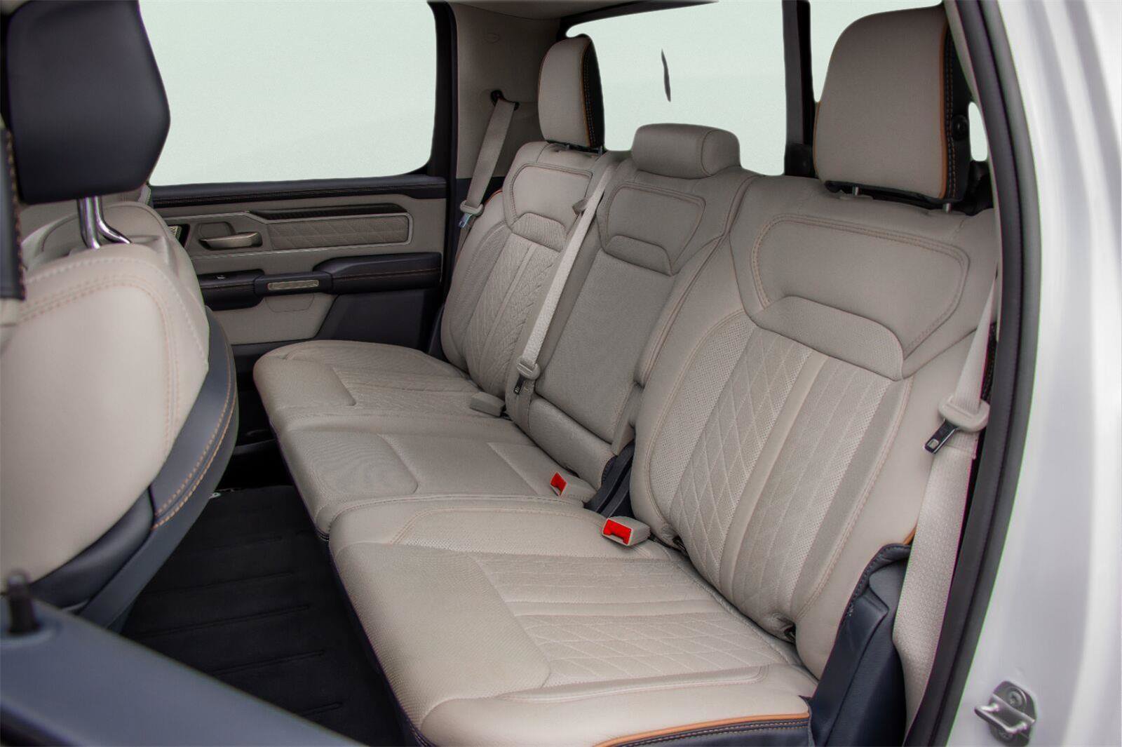 Used 2025 RAM 1500 Tungsten w/ Off Road Group AWD/4WD image 13
