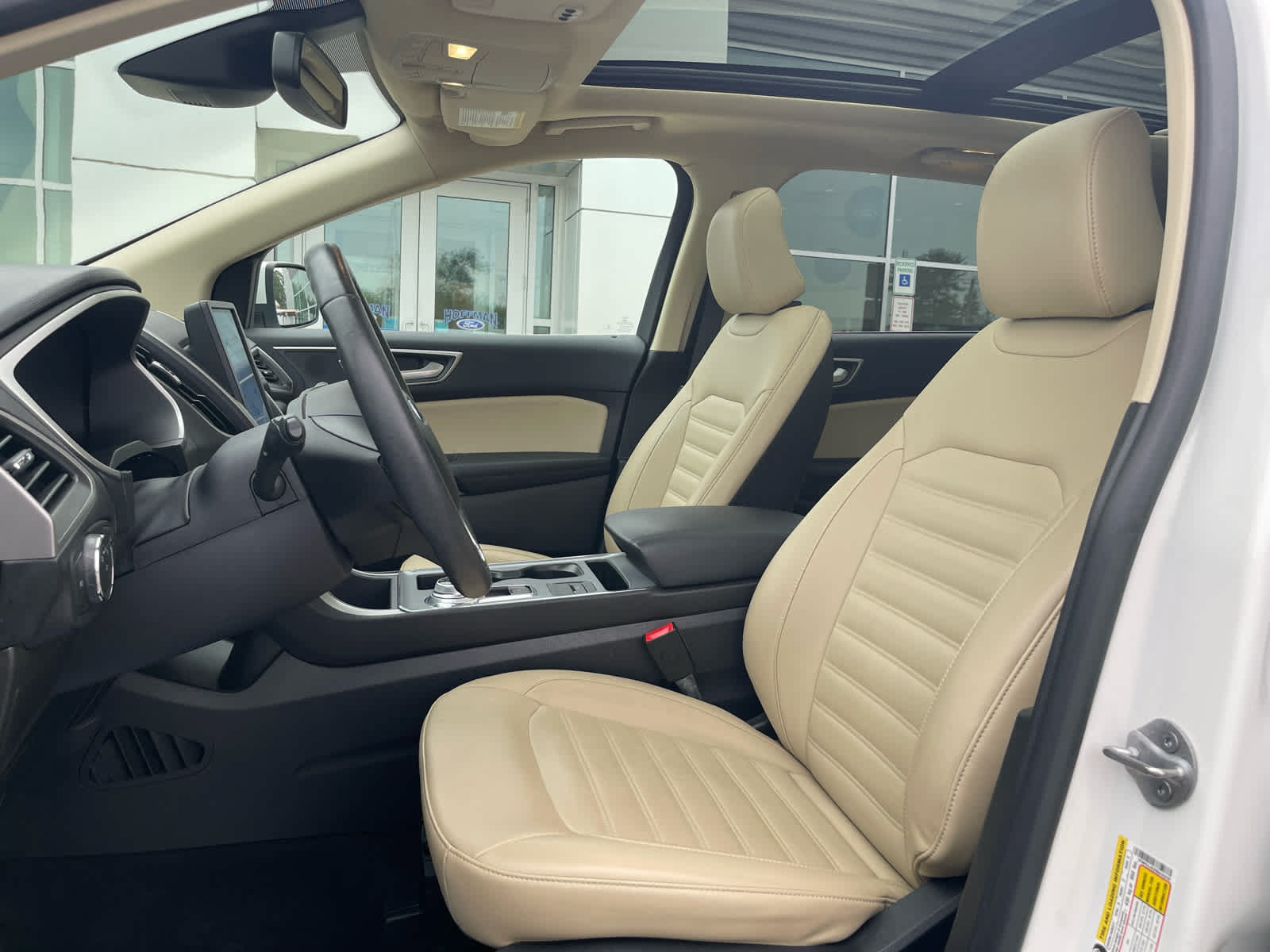 Certified 2021 Ford Edge SEL w/ Convenience Package AWD/4WD image 17