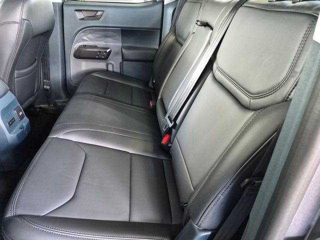 Certified 2026 Ford Maverick Lariat w/ Black Appearance Package AWD/4WD image 17