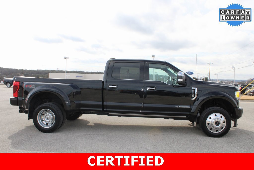 Certified 2022 Ford F450 Platinum w/ FX4 Off-Road Package image 4