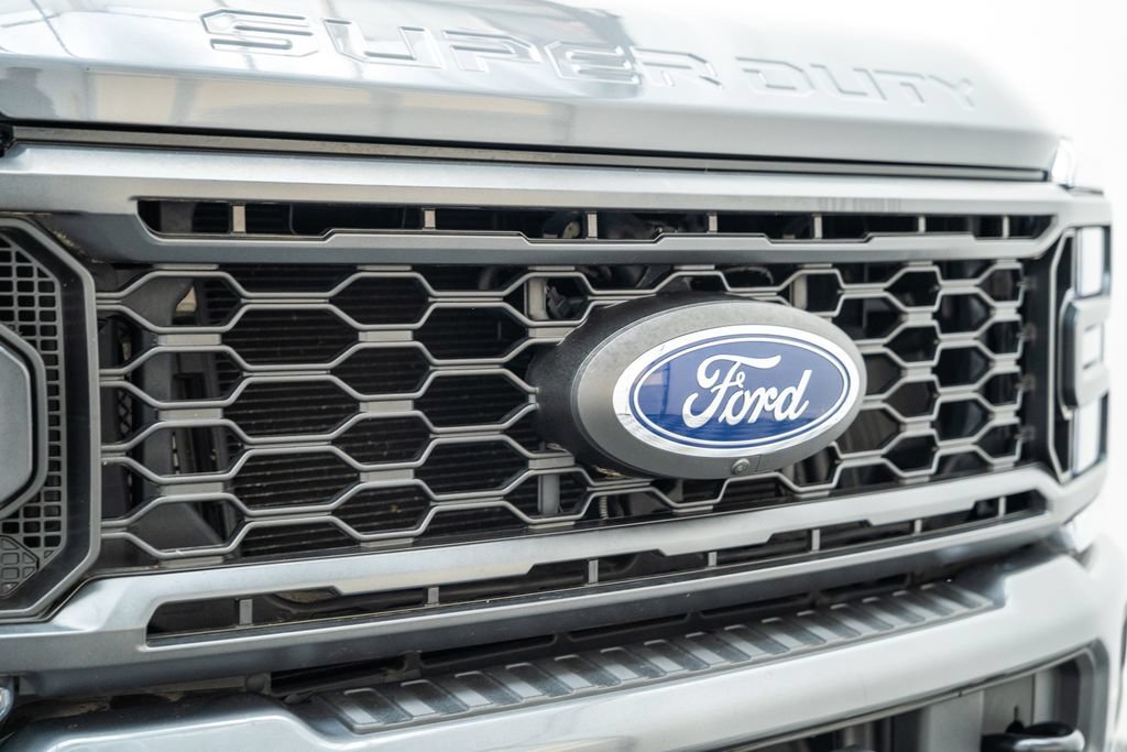 Certified 2023 Ford F250 Lariat w/ Sport Appearance Package AWD/4WD image 10