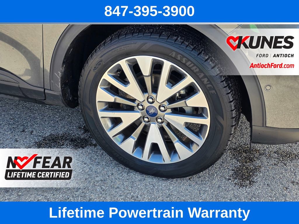 Certified 2020 Ford Escape Titanium AWD/4WD image 9