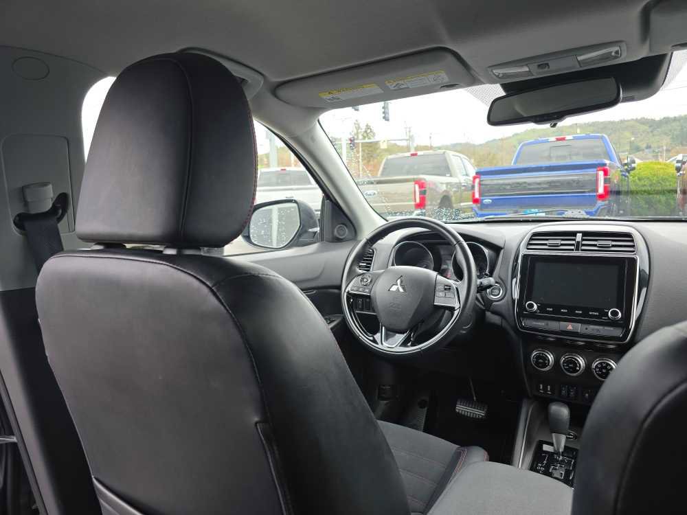 Used 2024 Mitsubishi Outlander Sport SE image 10