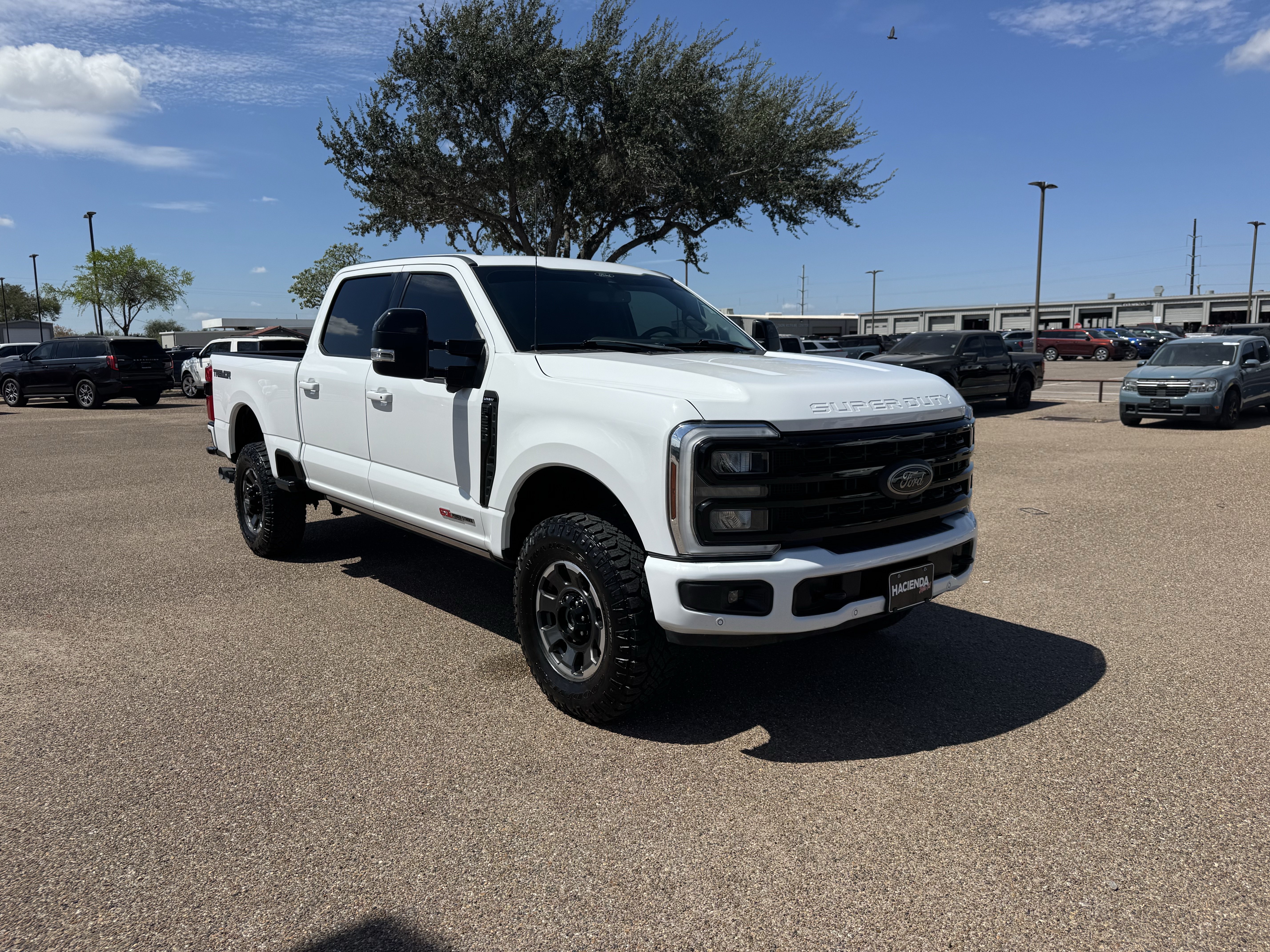 Certified 2024 Ford F250 Lariat w/ Lariat Ultimate Package AWD/4WD image 5