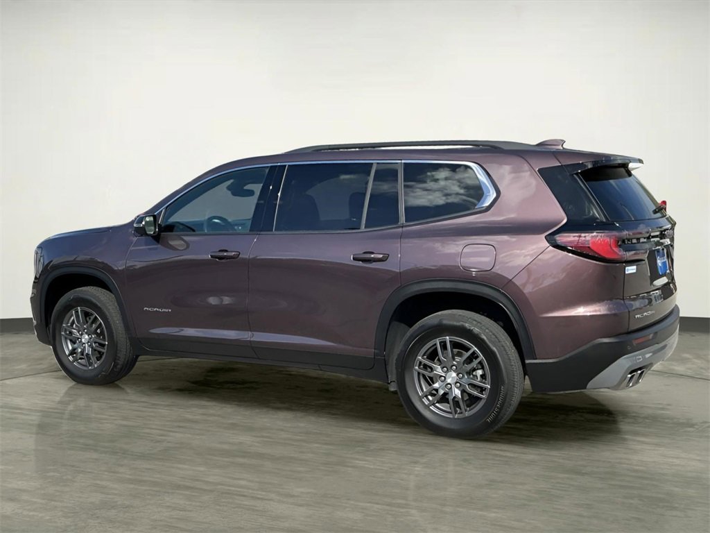 Used 2025 GMC Acadia Elevation image 4