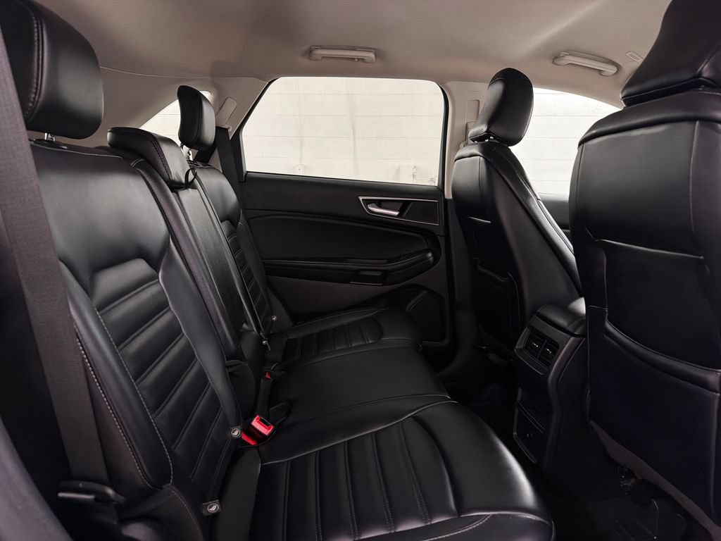 Certified 2024 Ford Edge SEL AWD/4WD image 31