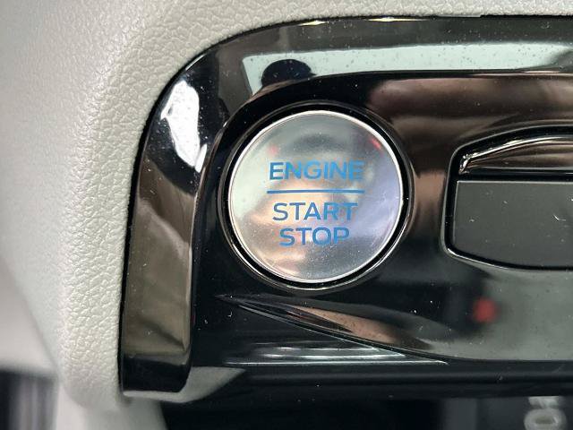 Certified 2024 Ford Escape SE w/ PHEV Premium Package FWD image 34