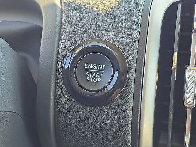 Certified 2025 Ford Expedition Max Active AWD/4WD image 23